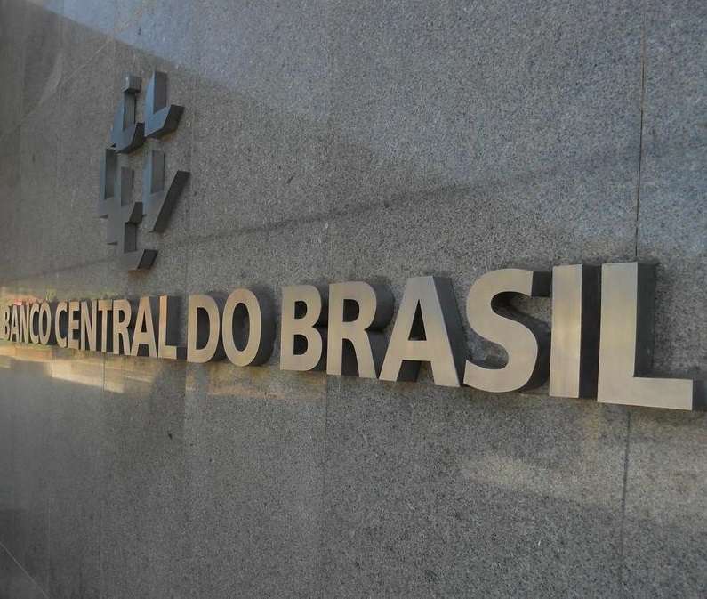 Copom eleva juros básicos da economia para 11,25% ao ano