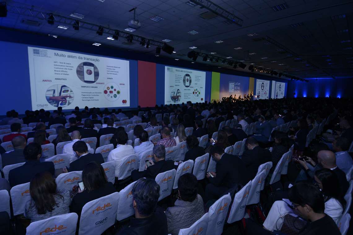 Empresários apostam que varejo continuará crescendo em 2018