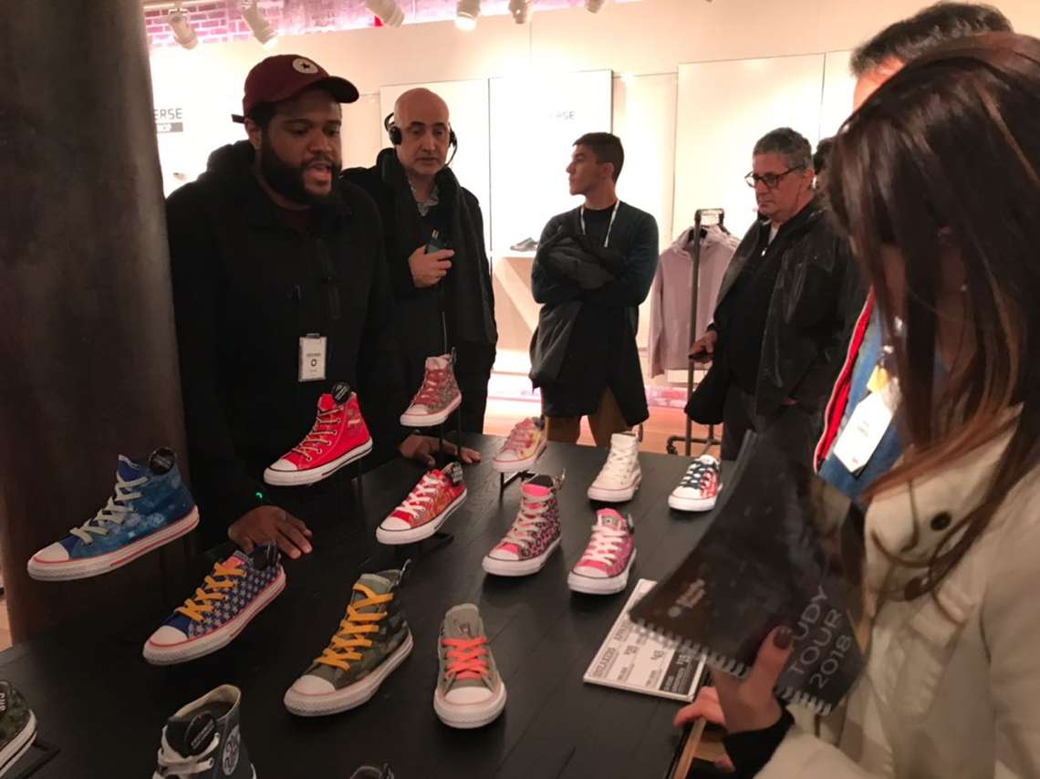 Loja da Converse aposta em customização total do tênis