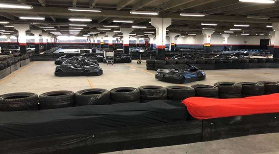 Pista de kart indoor é inaugurada no Catuaí Shopping em Londrina