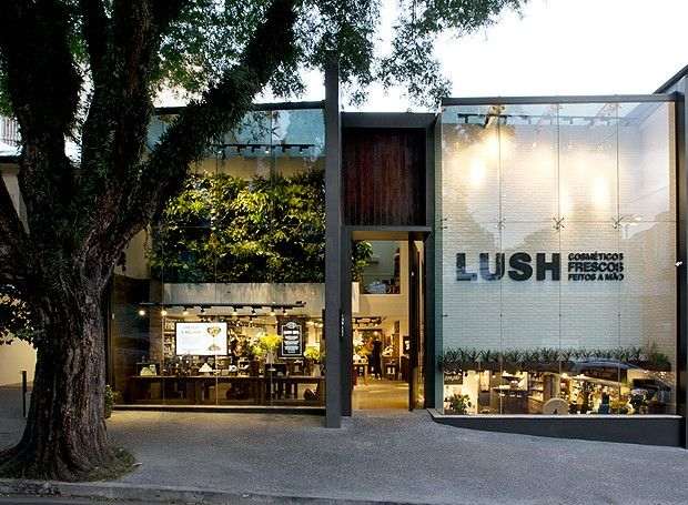 Lush realiza promoção para fechar lojas no Brasil