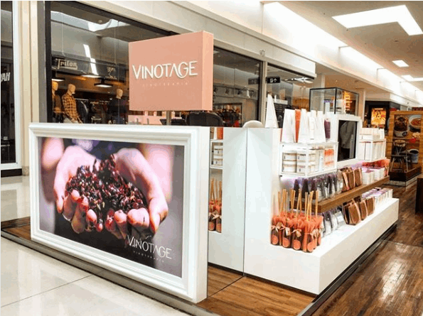 Marca de cosméticos lança quiosque para venda de produtos