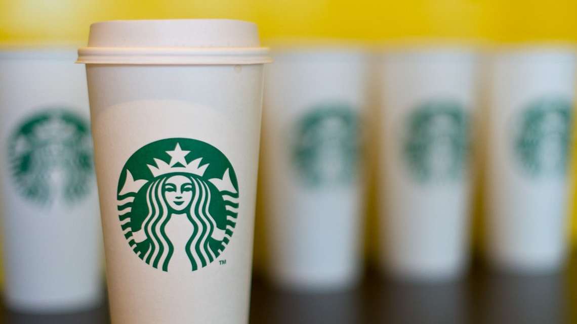 Starbucks e McDonald’s se unem para usar copos recicláveis