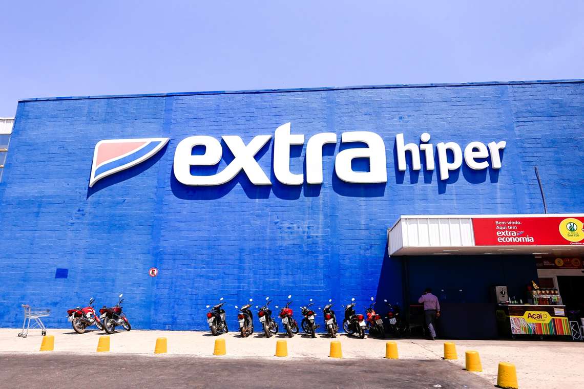 Extra realiza Blue Friday para impulsionar vendas para o Dia dos Pais