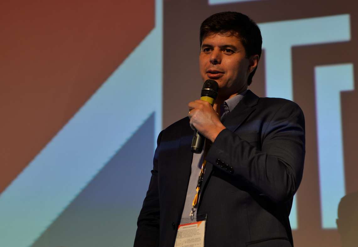 Mais de 50% das entregas será feita em 2 dias até 2019, diz CEO do Magazine Luiza