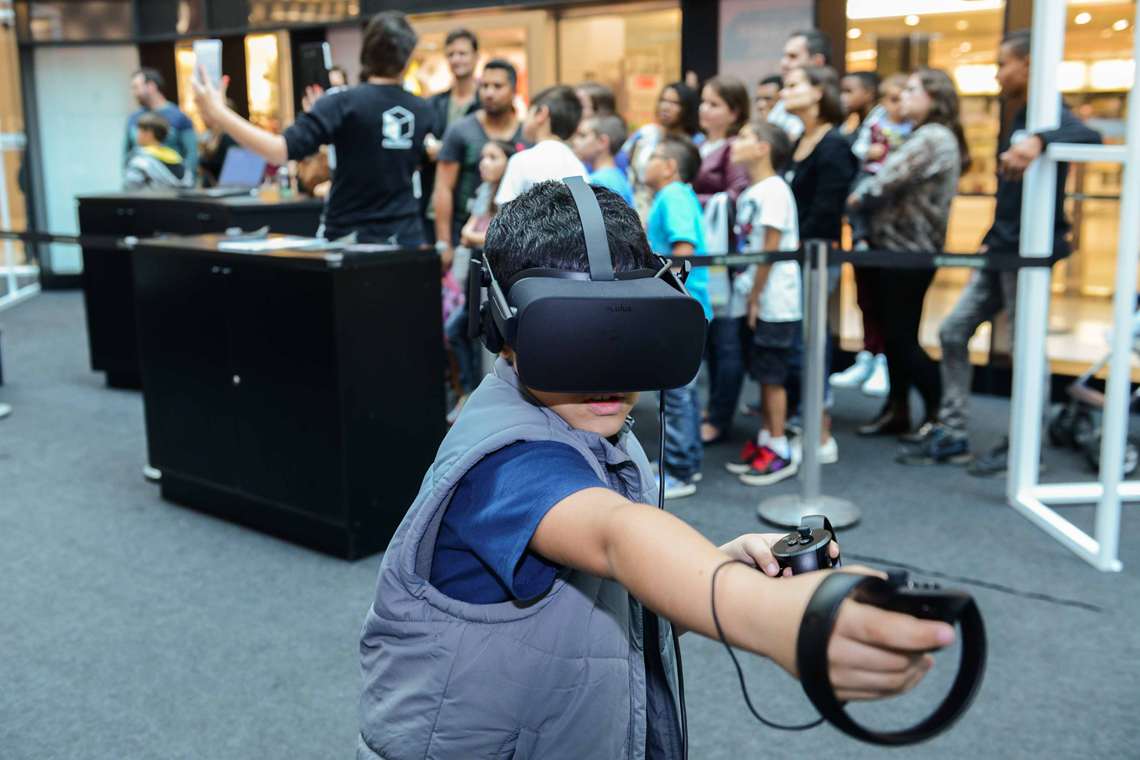 Shopping Vila Olímpia oferece experiência em Realidade Virtual para crianças
