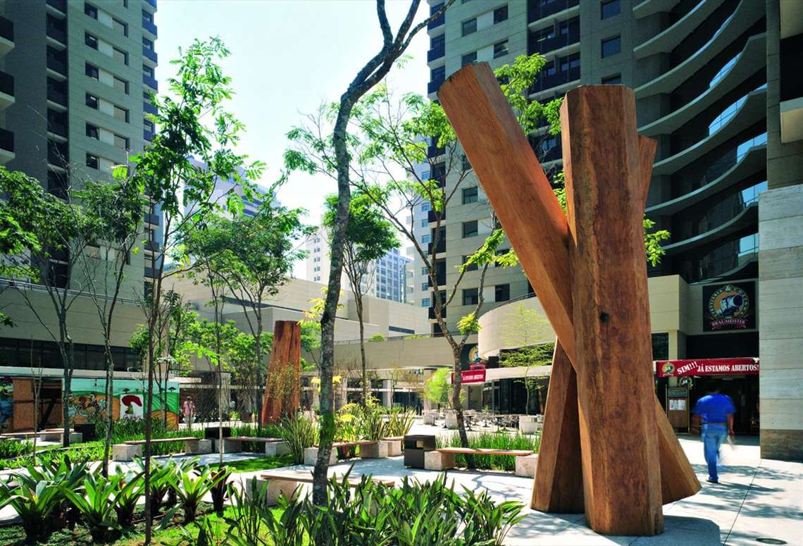 Fachada Ativa, você ainda vai abrir lojas por aqui