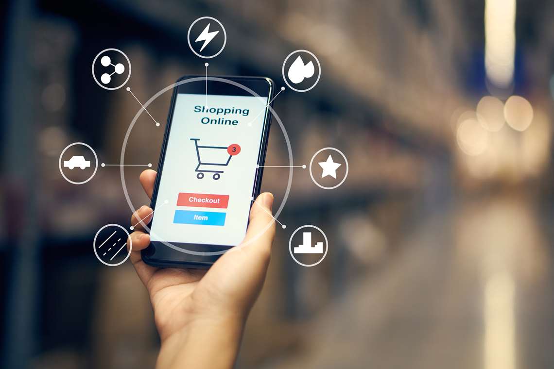 Latino-americanos são motivados a comprar online por promoções e descontos