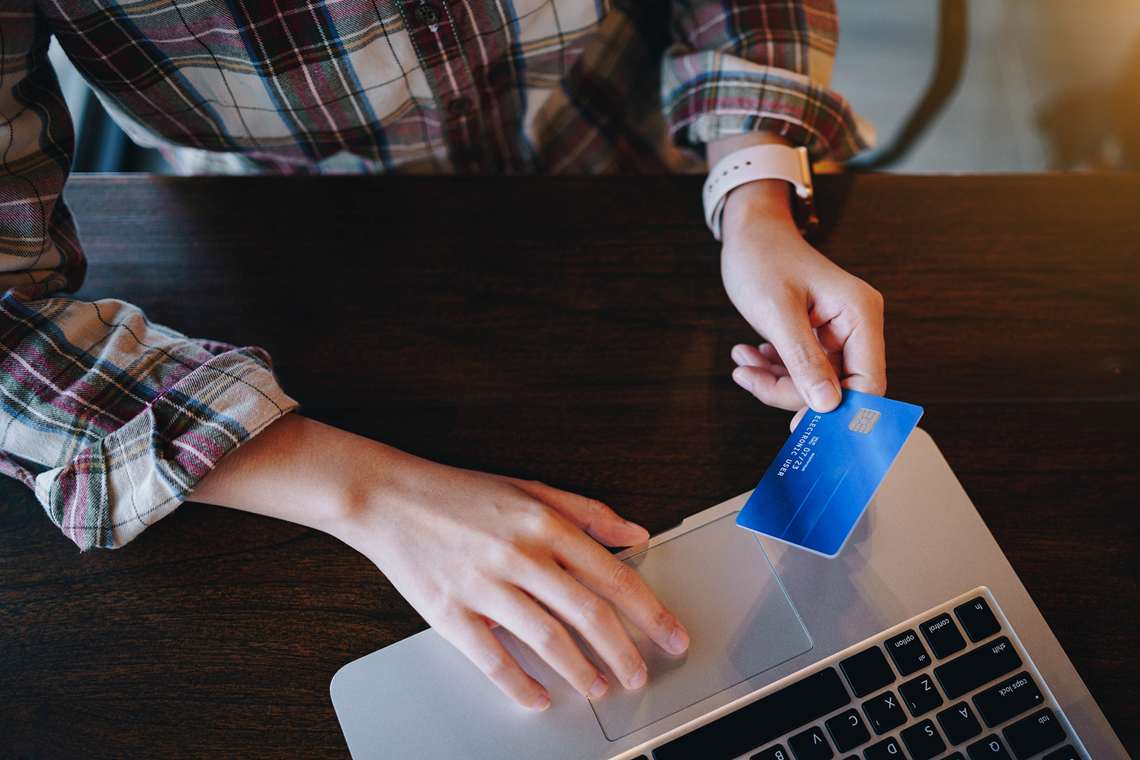 Visa cria tecnologia para reduzir fraudes e desistências no comércio eletrônico