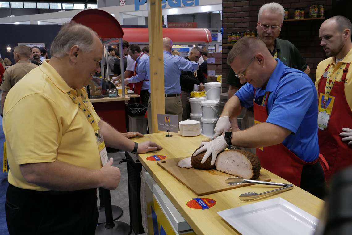 NRA SHOW: confira algumas fotos do primeiro dia