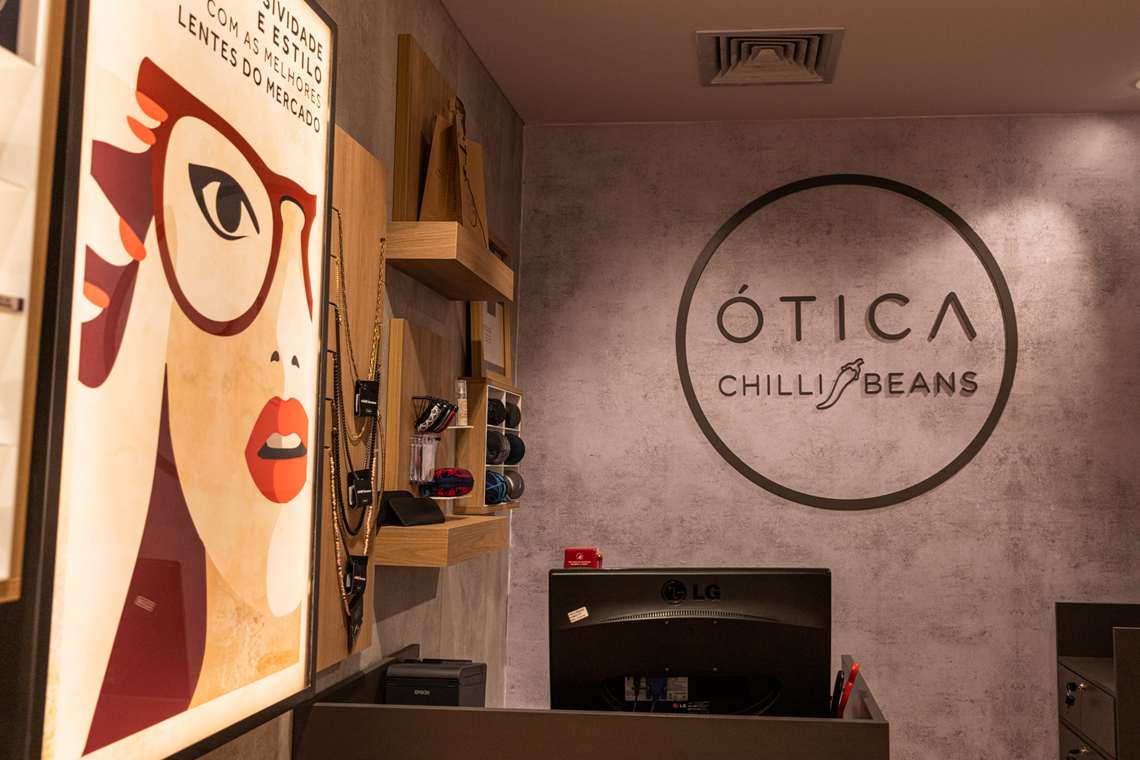 Chilli Beans inaugura primeira ótica dedicada a óculos de grau