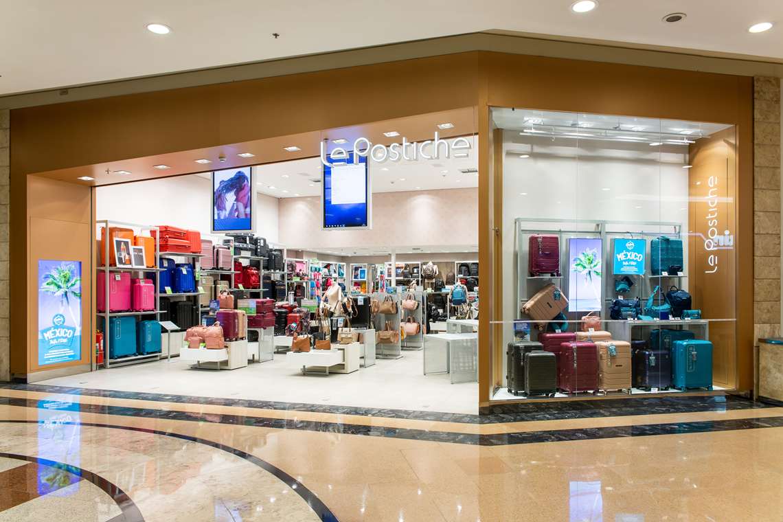 Loja da Le Postiche reinaugura no Shopping Anália Franco