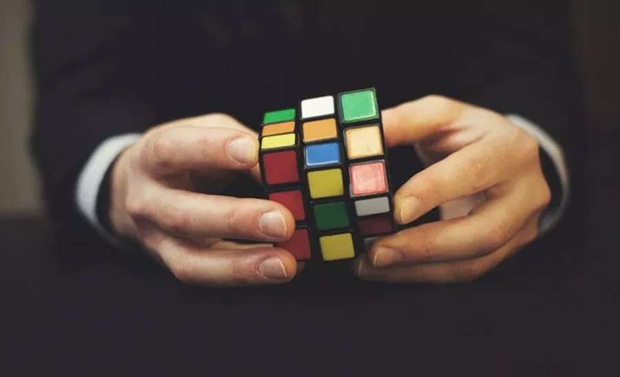 As 6 faces do cubo estratégico do varejo