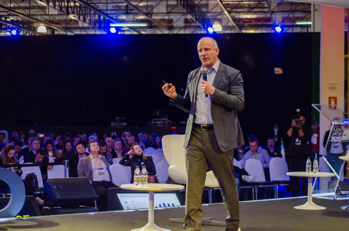 “Passamos a pensar como participar da vida das pessoas a partir do ponto de vista do consumidor”