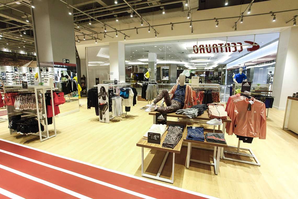 Centauro lança novo modelo de loja voltado para experiência