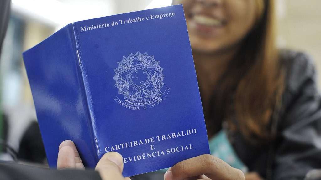 Brasil criou 1,48 milhão de empregos formais em 2023, aponta Caged