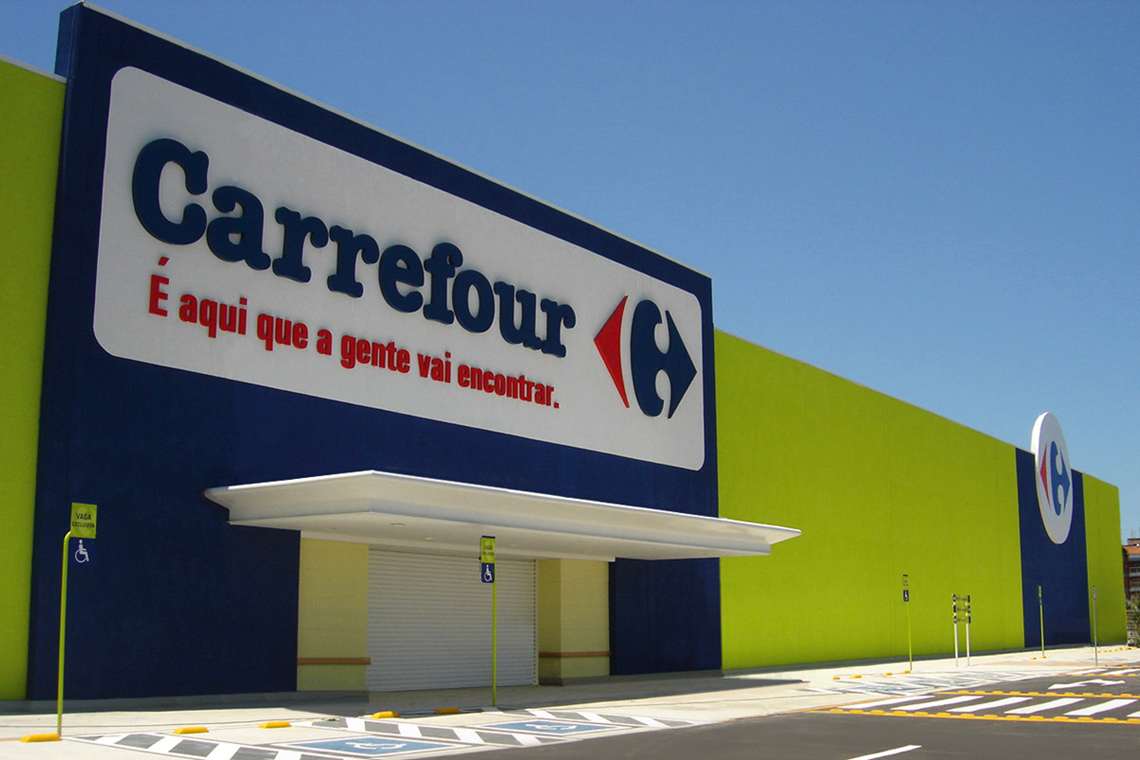Carrefour paga R$ 1,95 bilhão por 30 lojas da rede Makro