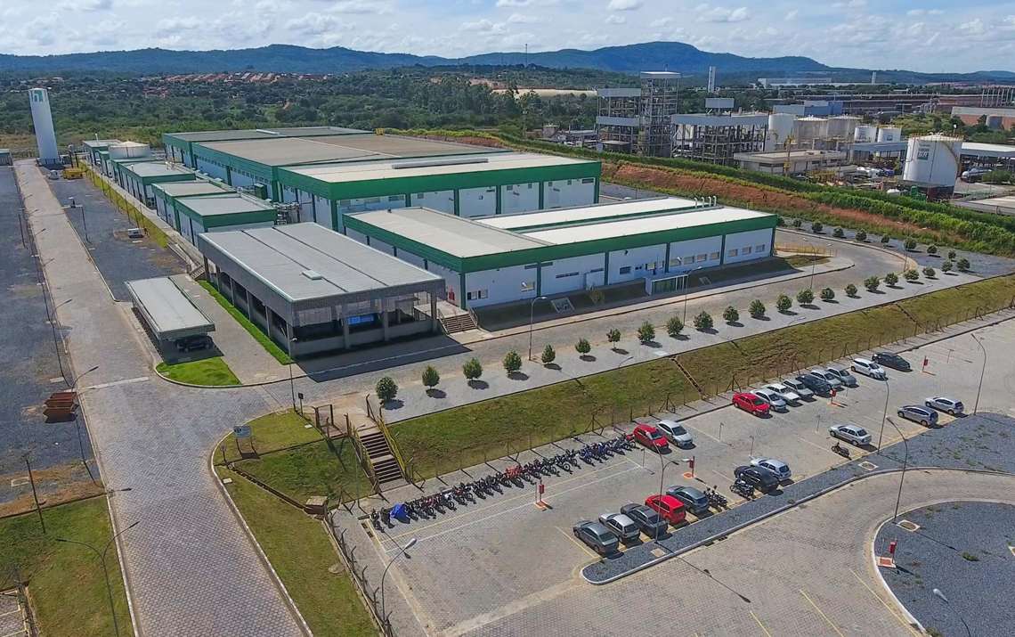 Maior fábrica de medicamentos genéricos de Minas Gerais recebe autorizações para início da produção em Montes Claros