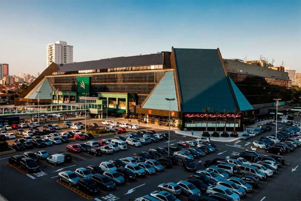 Ancar Ivanhoe aposta na digitalização da sua rede de shoppings
