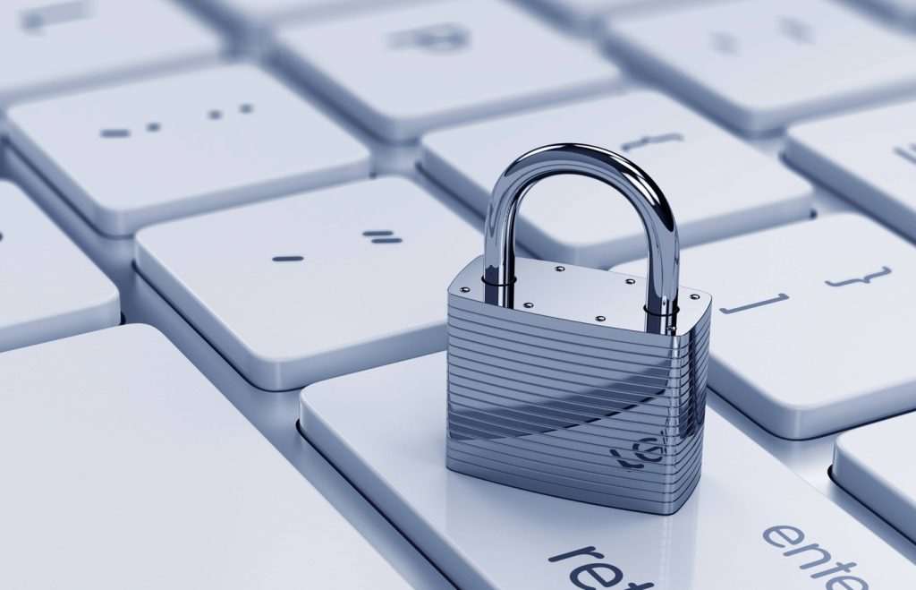 Com modelos híbridos de trabalho e ensino, número de ataques cibernéticos dispara