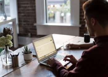 Fico à disposição para quaisquer dúvidas