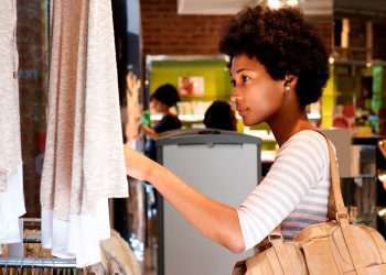 Consumidor do Amanhã: 75% acham que o futuro será positivo, diz pesquisa da Mosaiclab e Toluna