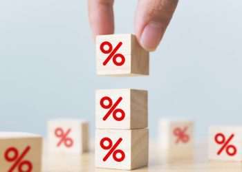 inflação juros Nova alta da Selic dificulta retomada, dizem associações empresariais