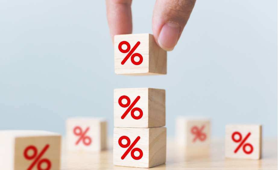 inflação juros Nova alta da Selic dificulta retomada, dizem associações empresariais