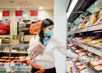 Índice de Confiança do Consumidor tem primeira queda desde maio