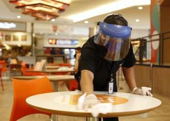 Cerca de 80 mil restaurantes por quilo fecharam as portas na pandemia