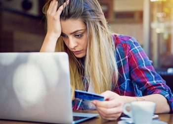 Tentativas de fraudes no e-commerce crescem 27,35% em outubro