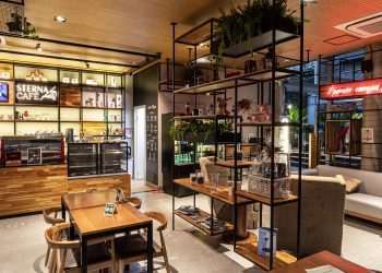 Com kit home office e cupom de desconto, rede Sterna Café cresce na pandemia