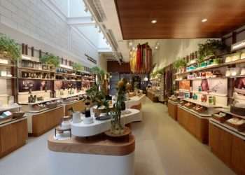 Nova loja-conceito da Natura é mistura de galeria de arte e local de compras