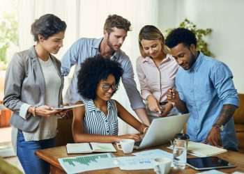 Os seus colaboradores estão embarcados?