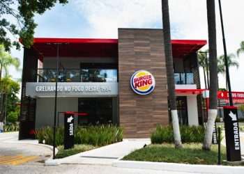 Burger King lança sobremesas em parceria com o Leite Moça