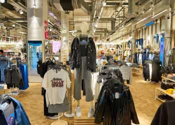 Inditex fecha lojas físicas na China; unidades da Zara continuam abertas