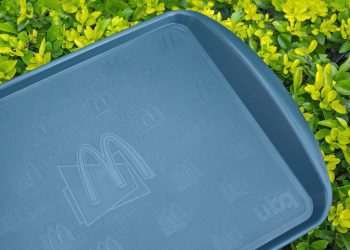 McGreen: bandejas de plástico do McDonald’s ganham versão sustentável no Brasil