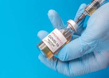 Moderna e IBM usarão tecnologias para melhorar manejo de vacinas nos EUA