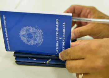 Corte de salário e jornada e suspensão de contratos devem atingir 3 milhões