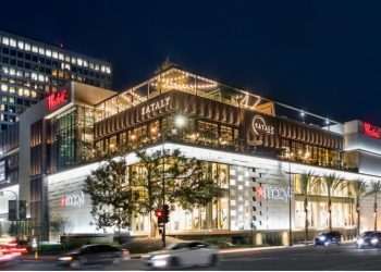 Internacional: Varejo deixa grandes shoppings e foca em proximidade e conveniência