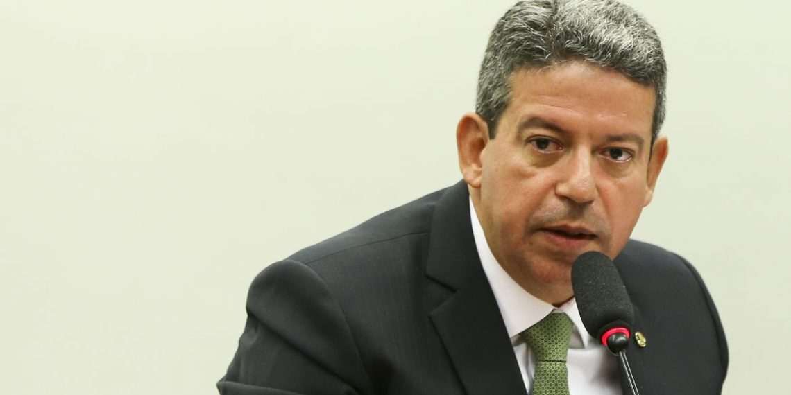 Lira permite votação remota na Câmara para facilitar aprovação da reforma tributária