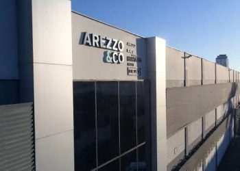 Arezzo&Co: lucro líquido ajustado é de R$ 102,7 mi no 4º trimestre, queda de 7,1%