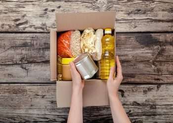 Lojas Pão de Açúcar, Extra e Compre Bem arrecadam alimentos em todo o País