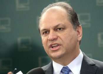 Plano de fatiar reforma tributária cria desconforto