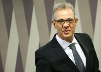 Ministro descarta risco de apagão