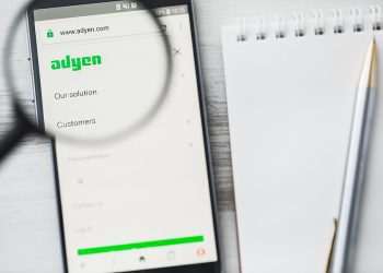 Adyen lança IA para pagamentos e eleva em 6% a taxa de conversão de grandes empresas