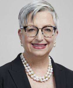 "Resposta para todos os problemas pode ser encontrada ouvindo clientes"