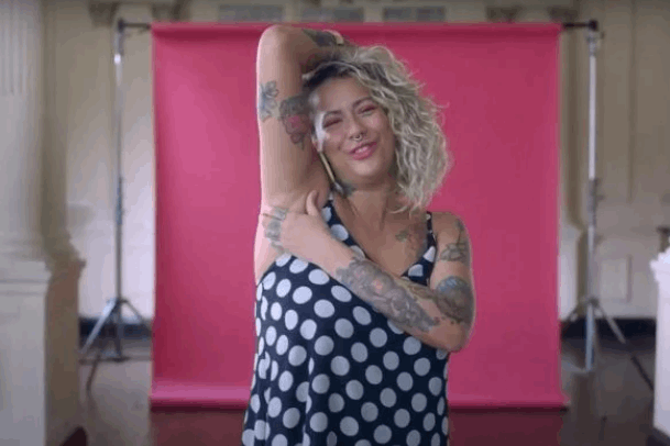 Dove relança linha de desodorantes em campanha marcada pela diversidade