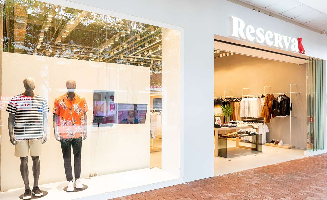 Reserva lança planos de assinatura de camisetas e cuecas