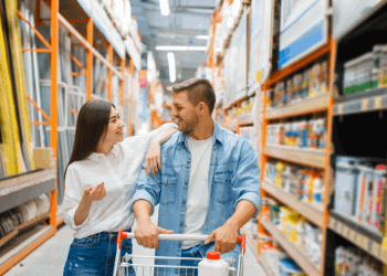 O que as empresas do setor de material de construção estão fazendo para manter altos índices de vendas?